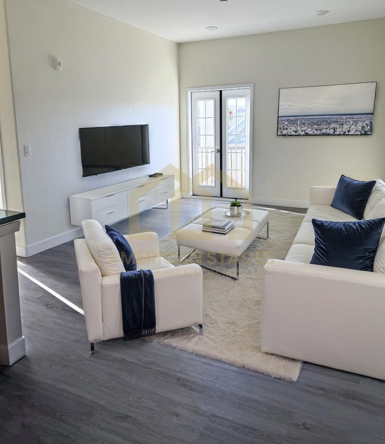 101 North Broadway - 204
