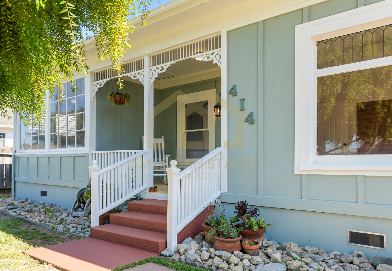 414 West Walnut Avenue #1