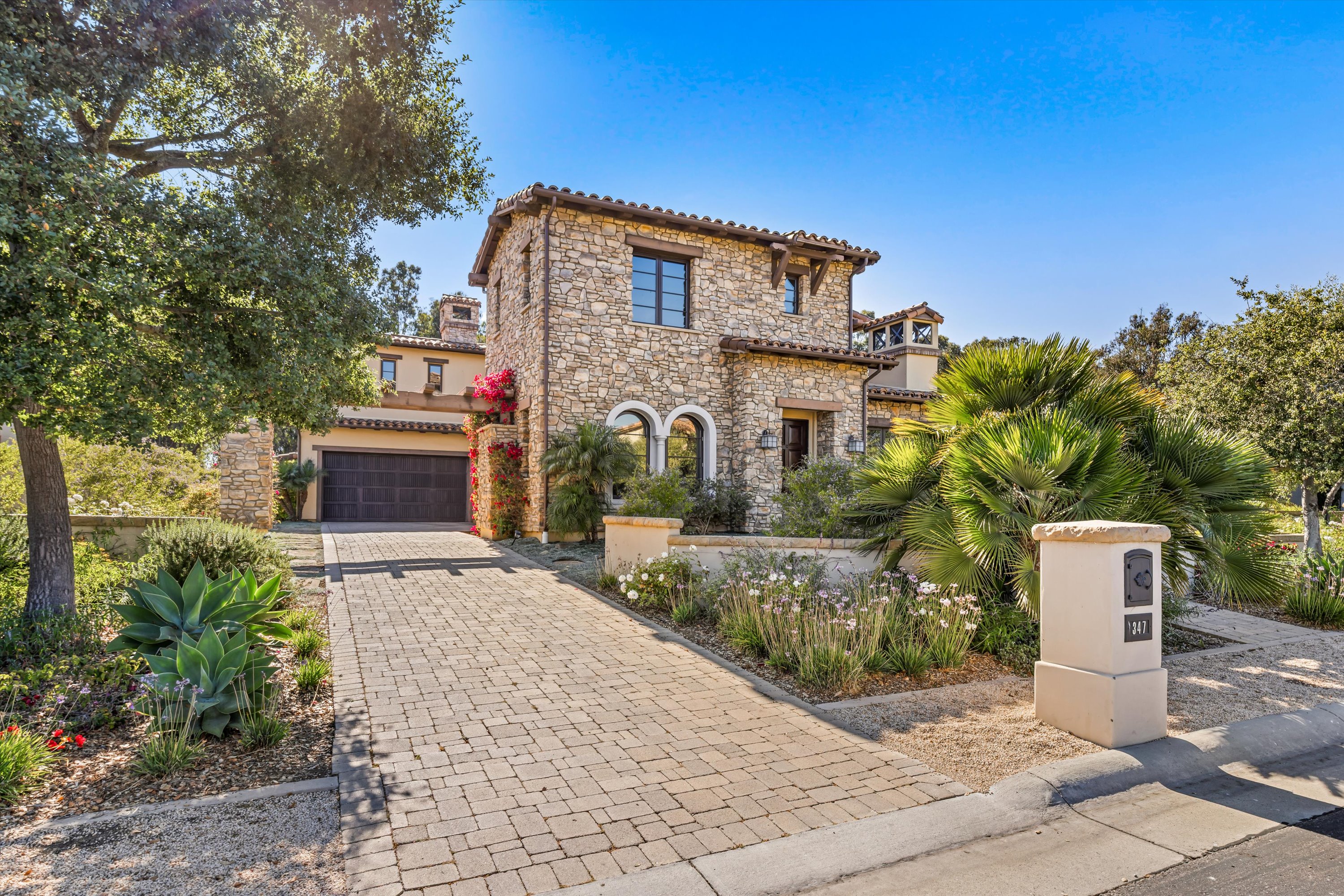 347 Island Oak Lane